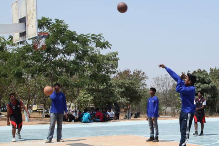 Holy Mary Institute of Technology and Science MCA and MBA campus in Secunderabad, Telangana, India — photo 5