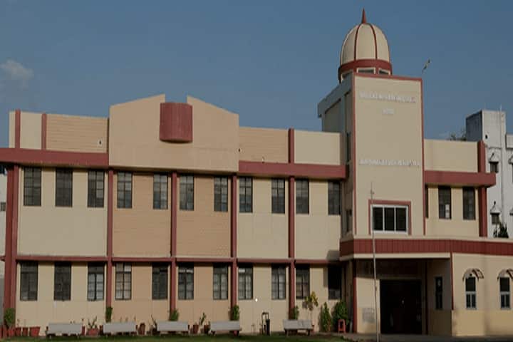 Shri Jain Diwakar College campus in Indore, Madhya Pradesh, India — photo 1
