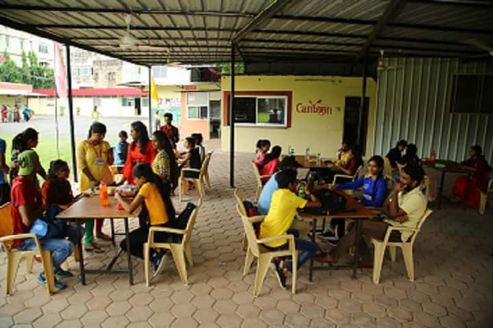 Shri Jain Diwakar College campus in Indore, Madhya Pradesh, India — photo 2