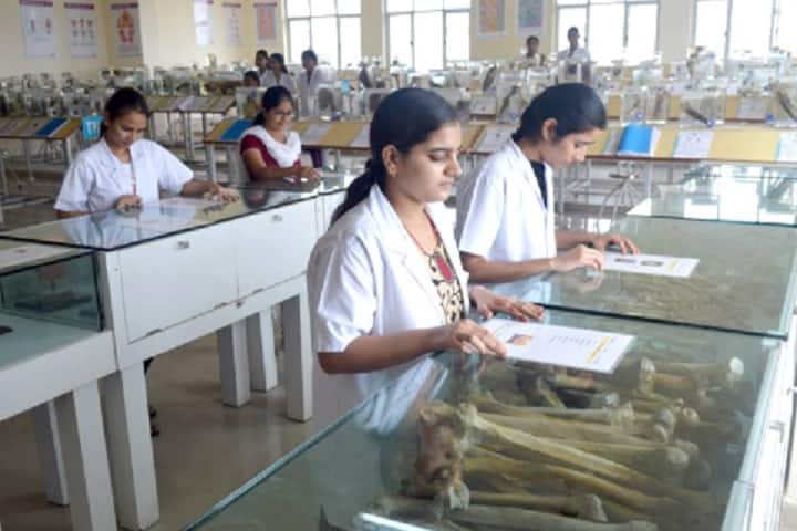 Malla Reddy Medical College for Women campus in Hyderabad, Telangana, India — photo 4