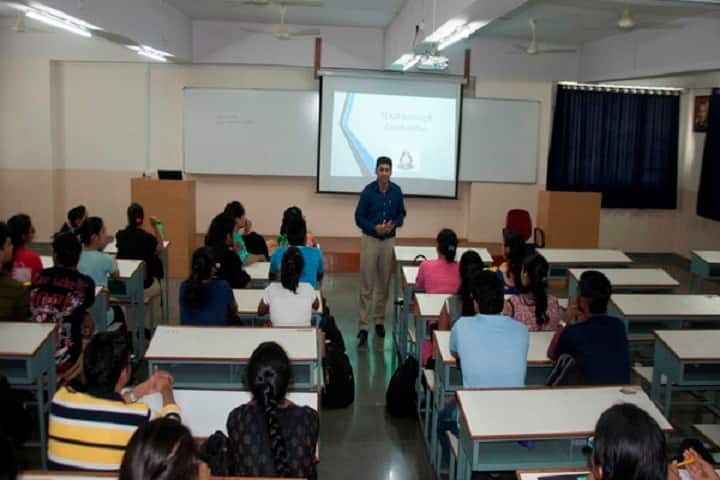 DBIT Mumbai campus in Mumbai, Maharashtra, India — photo 4