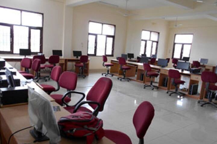 Government Polytechnic College campus in Samba, Jammu and Kashmir, India — photo 5