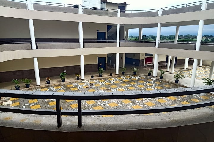 CH College campus in Mhow, Madhya Pradesh, India — photo 2