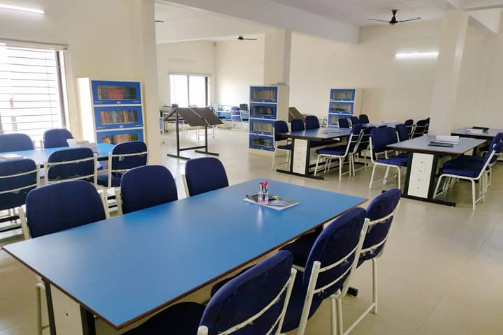 CH College campus in Mhow, Madhya Pradesh, India — photo 4