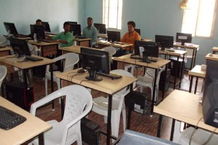 NSSR's Vasantdada Patil Arts campus in Beed, Maharashtra, India — photo 3
