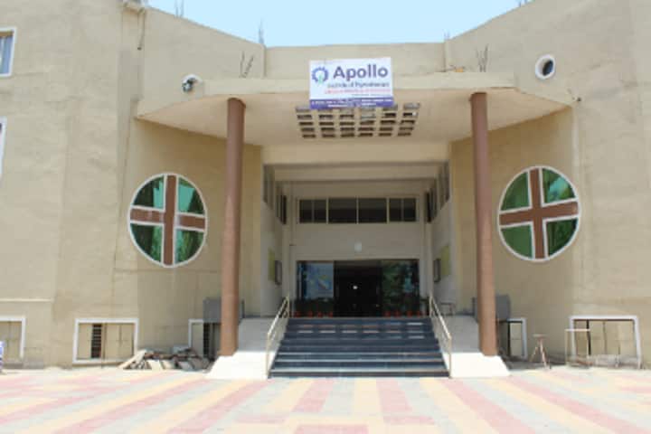 Apollo Institute of Physiotherapy, Ahmedabad campus in Ahmedabad, Gujarat, India