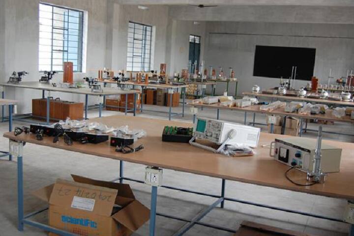 Kanchan Degree College campus in Raebareli, Uttar Pradesh, India — photo 3