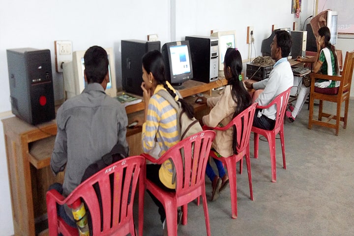 Kesarwani College campus in Jabalpur, Madhya Pradesh, India — photo 3