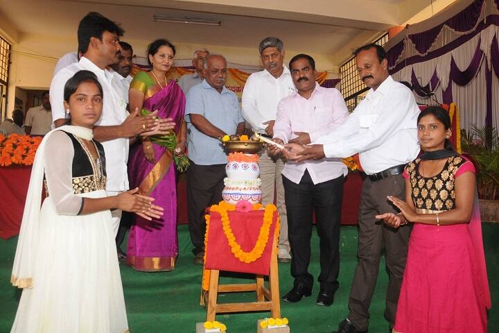 Sahyadri First Grade College campus in Devanahalli, Karnataka, India — photo 4
