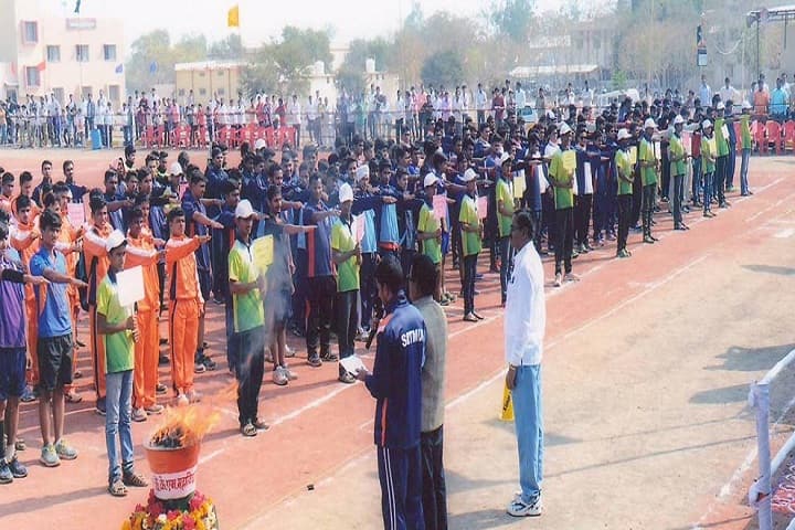 Katruwar Arts Ratanlal Kabra Science and BR Mantri Commerce College campus in Parbhani, Maharashtra, India — photo 2