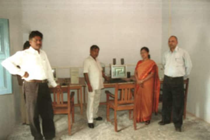 Smt Fulehra Smarak Mahila Mahavidyalaya campus in Ballia, Uttar Pradesh, India — photo 3