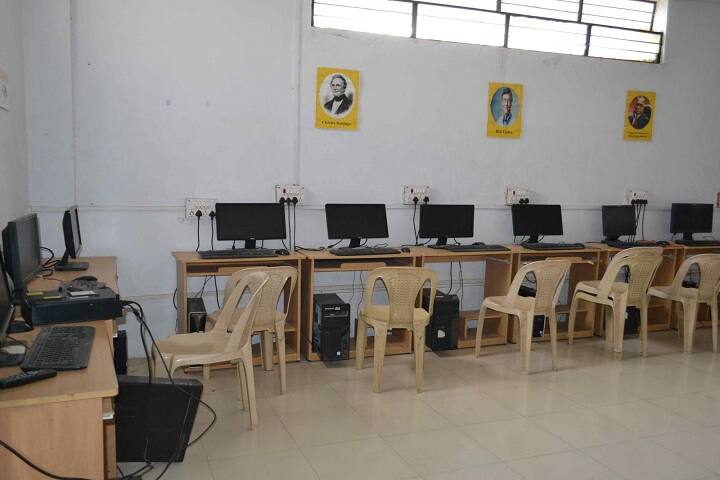 GD Sawant Arts Commerce Science and BCS College campus in Nashik, Maharashtra, India — photo 3