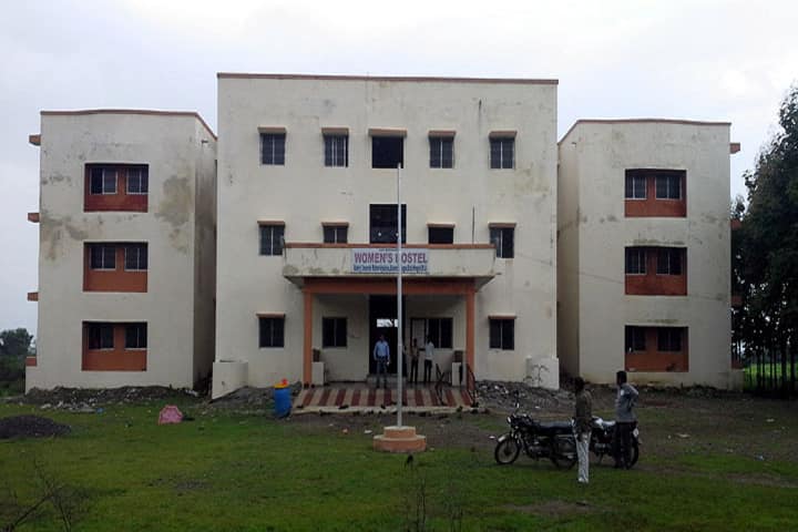 Bahirji Smarak Mahavidyalaya campus in Hingoli, Maharashtra, India — photo 6