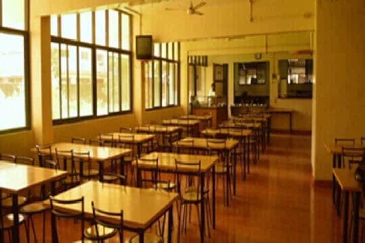 GIDC Rajju Shroff ROFEL Institute of Management Studies campus in Vapi, Gujarat, India — photo 2