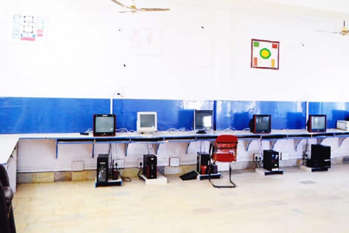 Centre For Higher Studies and Research for AAH Education B Ed College campus in Jabalpur, Madhya Pradesh, India — photo 3