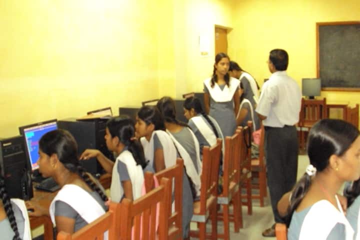 Government Girls Polytechnic campus in Gorakhpur, Uttar Pradesh, India — photo 4