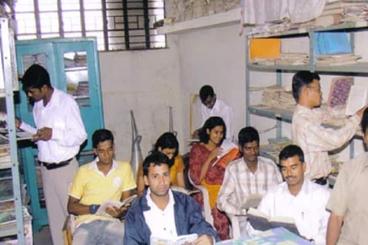 Sharirik Shikshan Mahavidyalaya campus in Kolhapur, Maharashtra, India — photo 4