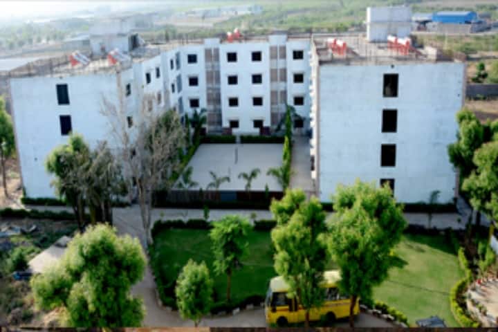 Shri USB Polytechnic College campus in Abu Road, Rajasthan, India — photo 4