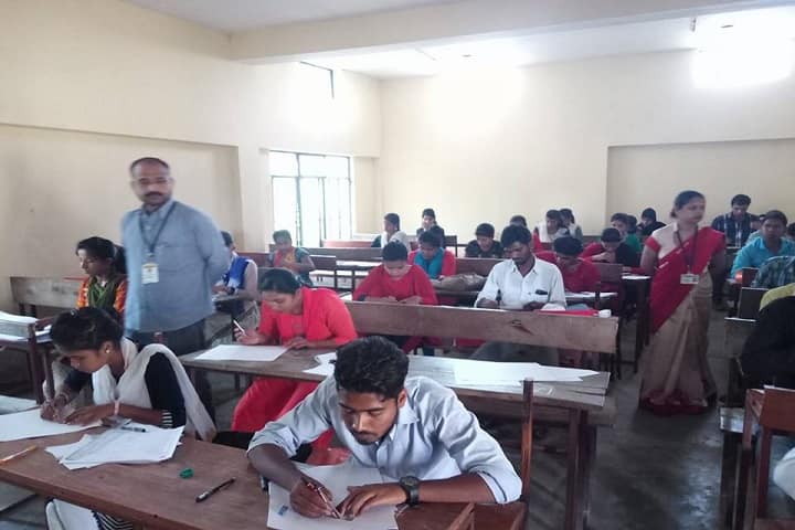 Blooming Buds Degree College campus in Gorakhpur, Uttar Pradesh, India — photo 3