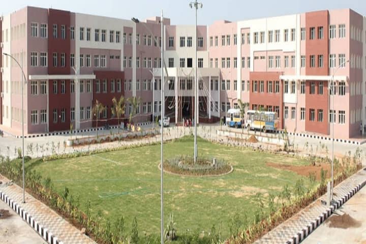 Government Medical College campus in Mahabubnagar, Telangana, India — photo 1