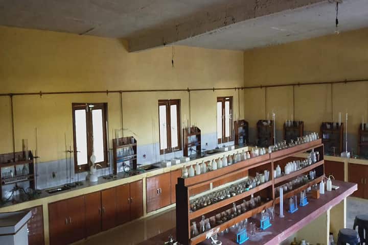 Bageshwari Rambasi PG College campus in Kushinagar, Uttar Pradesh, India — photo 6