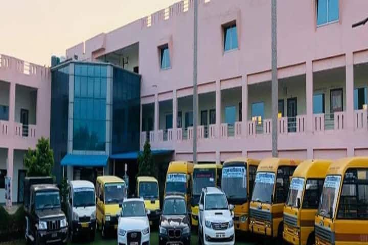 Pooja PG College campus in Jaipur, Rajasthan, India — photo 5