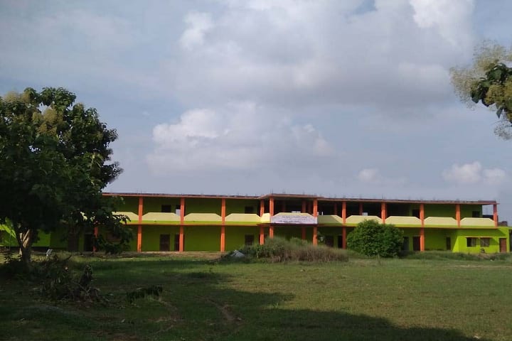 Ishwarjan Prasad Sharma Mahavidyalaya campus in Allahabad, Uttar Pradesh, India — photo 4