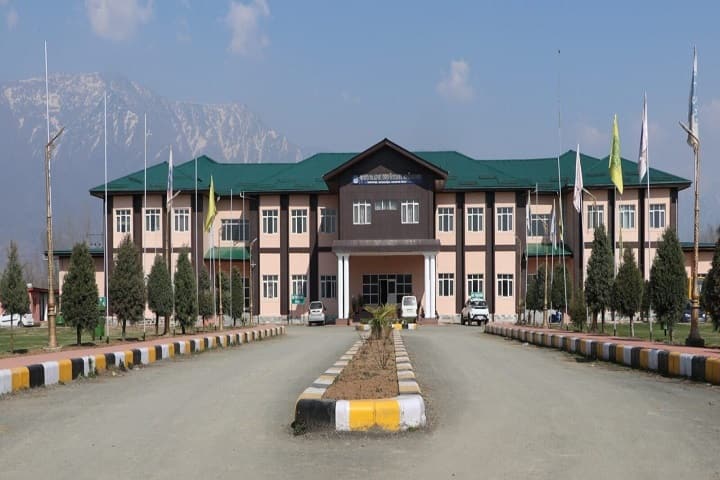 Government College of Physical Education campus in Ganderbal, Jammu and Kashmir, India — photo 1