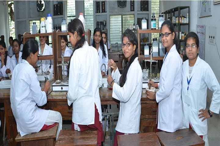 Government Girls Polytechnic campus in Allahabad, Uttar Pradesh, India — photo 3