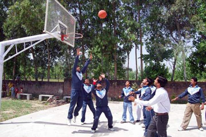 Bishamber Sahai Degree College campus in Roorkee, Uttarakhand, India — photo 5