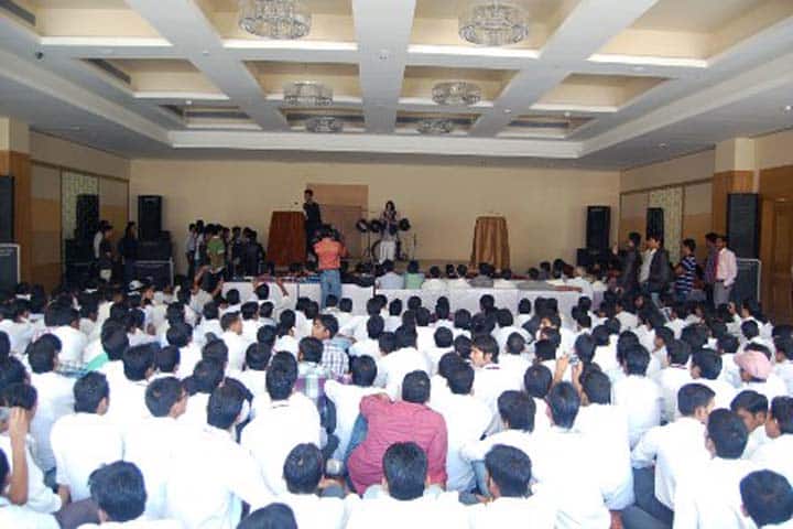 Bishamber Sahai Degree College campus in Roorkee, Uttarakhand, India — photo 6