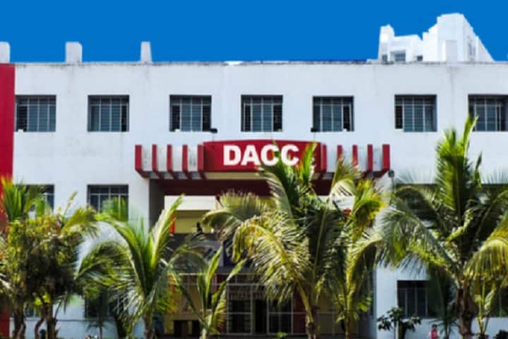 Dnyansagar Arts and Commerce College campus in Pune, Maharashtra, India — photo 1