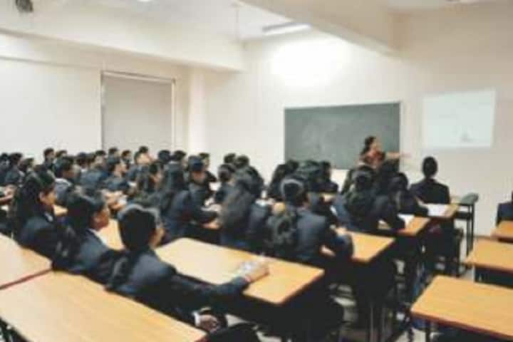 Dr DY Patil Science and Computer Science College campus in Pune, Maharashtra, India — photo 6