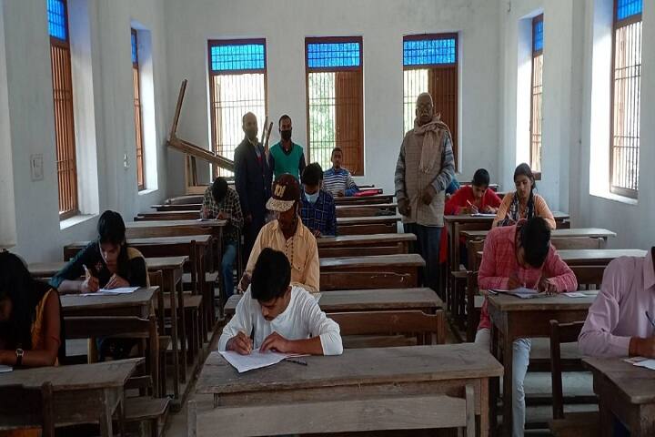 Muneshwar Singh Muneshwari Samta College campus in Hajipur, Bihar, India — photo 3