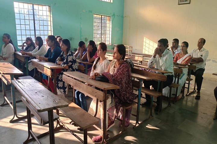 Maharshi Karve Model College For Women campus in Shrivardhan, Maharashtra, India — photo 2