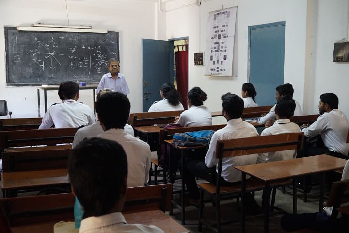 SCM Institute of Engineering and Technology campus in Kolkata, West Bengal, India — photo 2