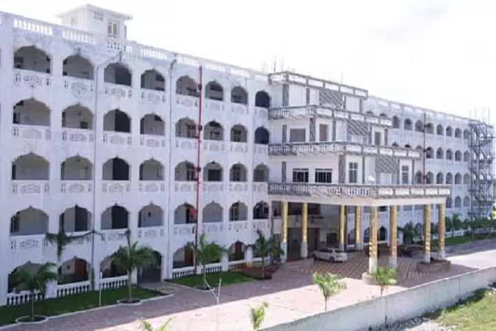 Malineni Lakshmaiah Women's Engineering College campus in Guntur, Andhra Pradesh, India — photo 1