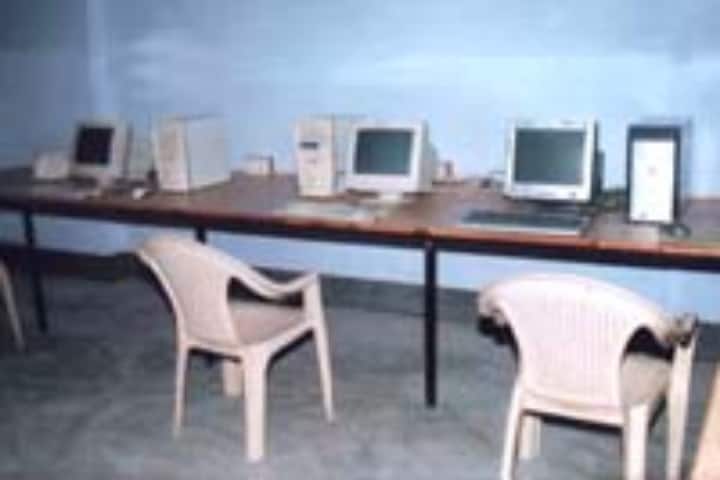 Dr Ram Manohar Lohiya Subedar Mahavidyalaya campus in Ballia, Uttar Pradesh, India — photo 3