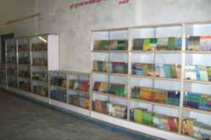 Dr Ram Manohar Lohiya Subedar Mahavidyalaya campus in Ballia, Uttar Pradesh, India — photo 5