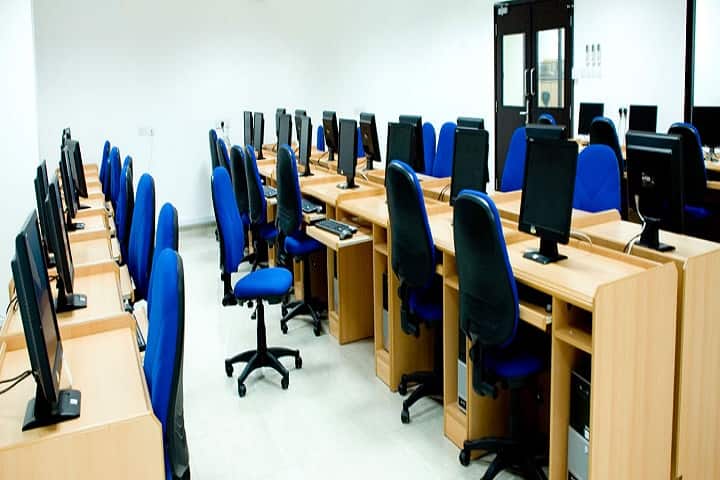 Shivraj Smarak Snatkottar Mahavidyalaya campus in Rasra, Uttar Pradesh, India — photo 2