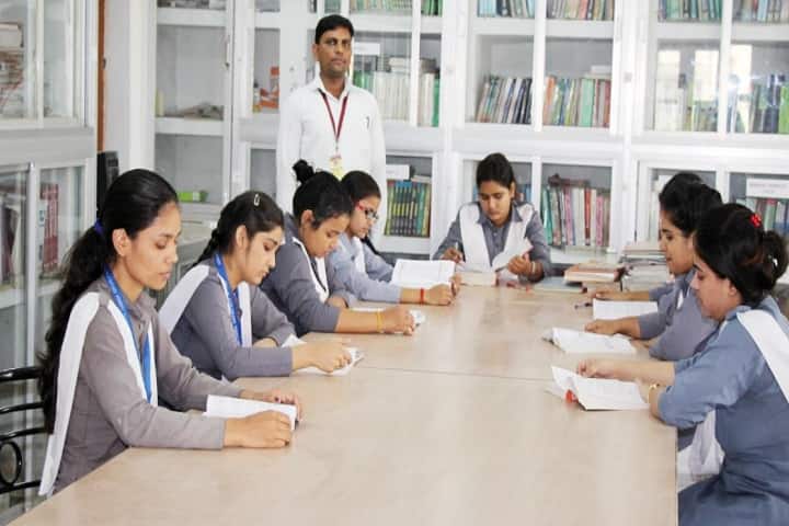 Swami Atulanand Hindu Mahavidyalaya campus in Varanasi, Uttar Pradesh, India — photo 4