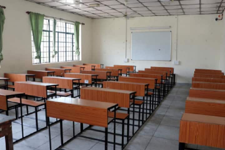 College of Ayurvedic Pharmaceutical Sciences campus in Mandi, Himachal Pradesh, India — photo 2