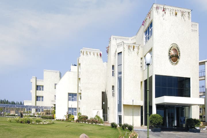 Disha College of Management Studies campus in Raipur, Chhattisgarh, India — photo 1