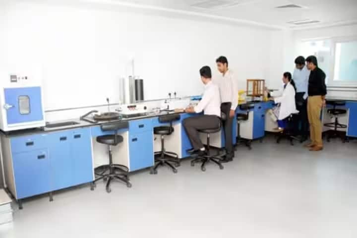 ESIC Medical College campus in Hyderabad, Telangana, India — photo 3