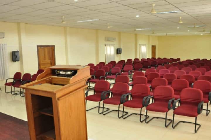 Sri Krishna Educational Institute campus in Sitapur, Uttar Pradesh, India — photo 5