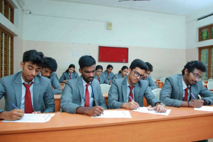 Marygiri College of Arts and Science campus in Koothattukulam, Kerala, India — photo 3
