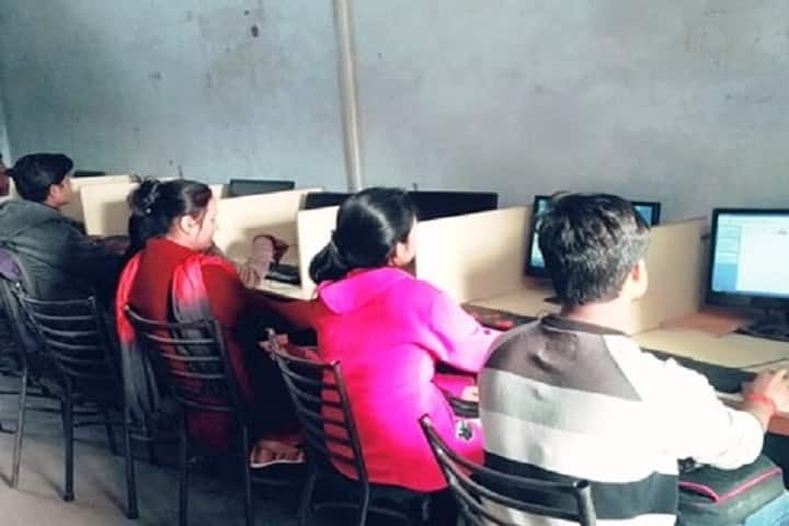 Ram Sewak Shivhare Degree College campus in Banda, Uttar Pradesh, India — photo 4