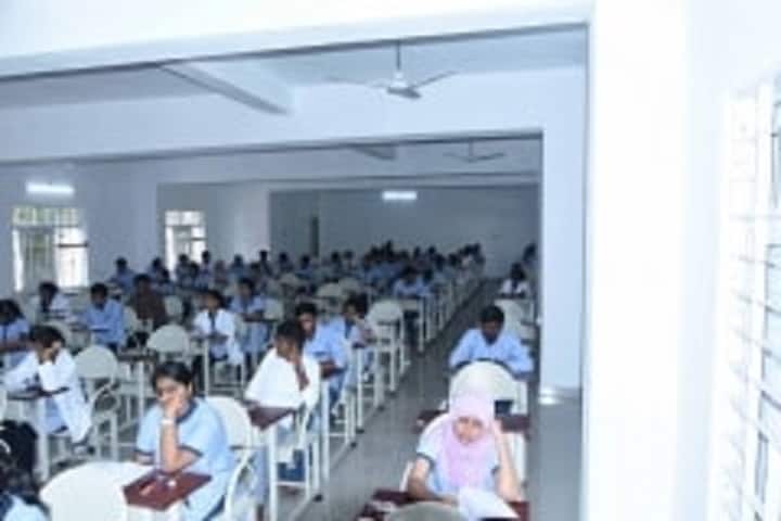 Dr Patnam Mahender Reddy Institute of Medical Sciences campus in K.V.Rangareddy, Telangana, India — photo 4