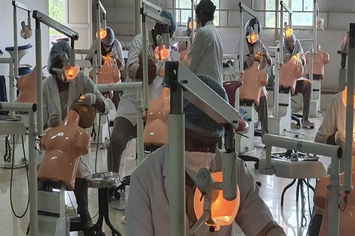 Azeezia College of Dental Sciences and Research campus in Kollam, Kerala, India — photo 3
