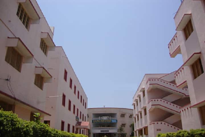 Punyagiri Degree and PG College campus in Srungavarapu kota, Andhra Pradesh, India — photo 1